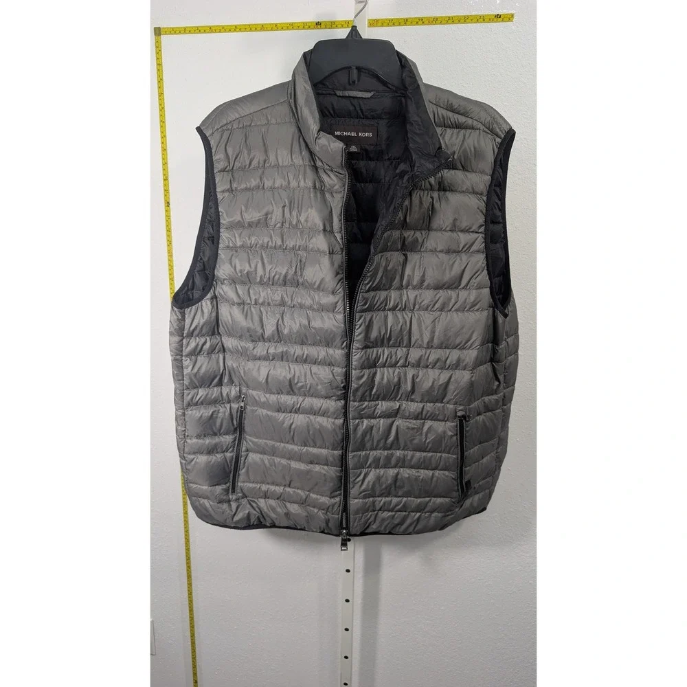 Michael Kors Mens Puffer Vest XXL Gray Quilted Full Zip Sleeveless Jacket‎